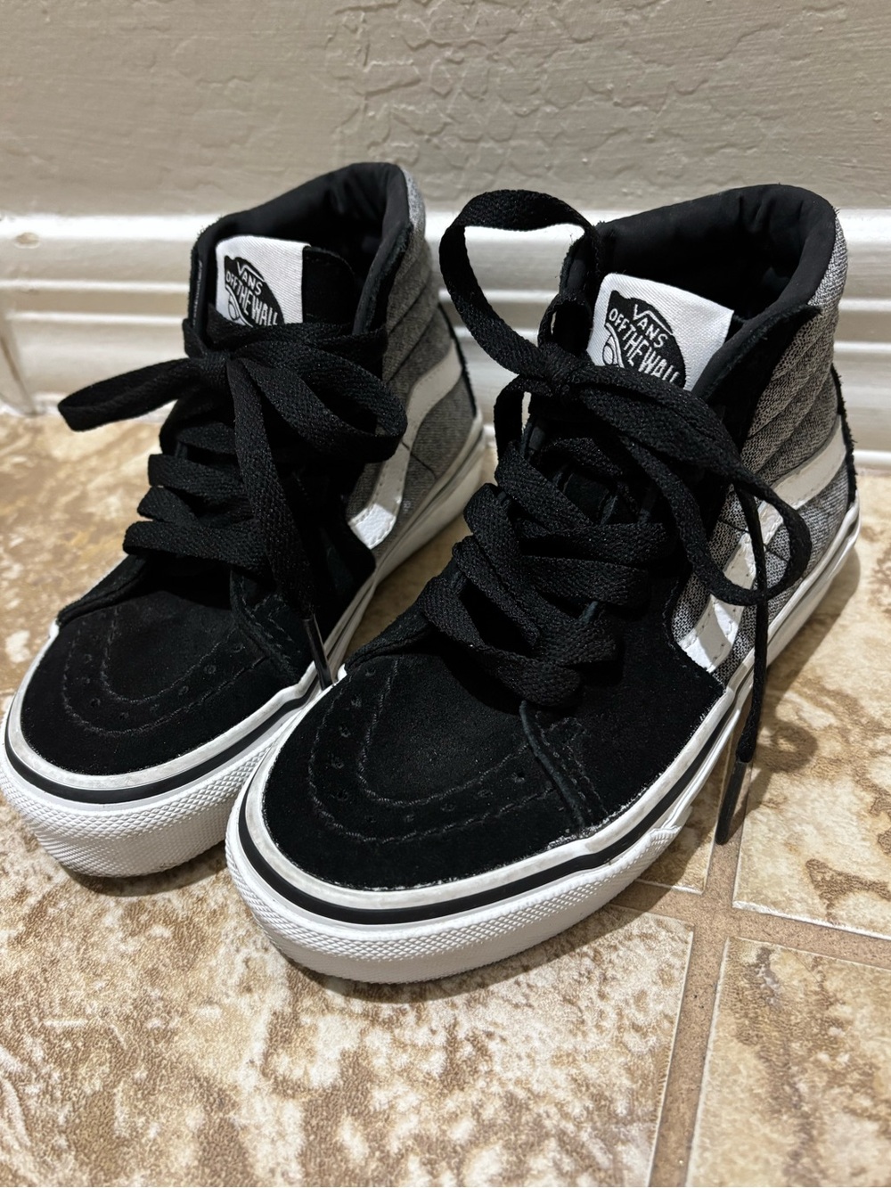 Kids High Top Off The Wall Vans